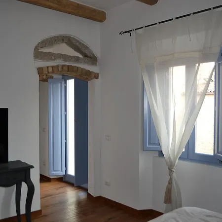 Maison Et Charme Boutique *